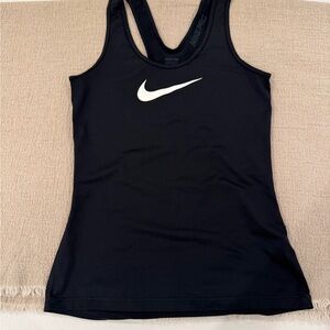 Nike Black Fitted Sleeveless Tank Top